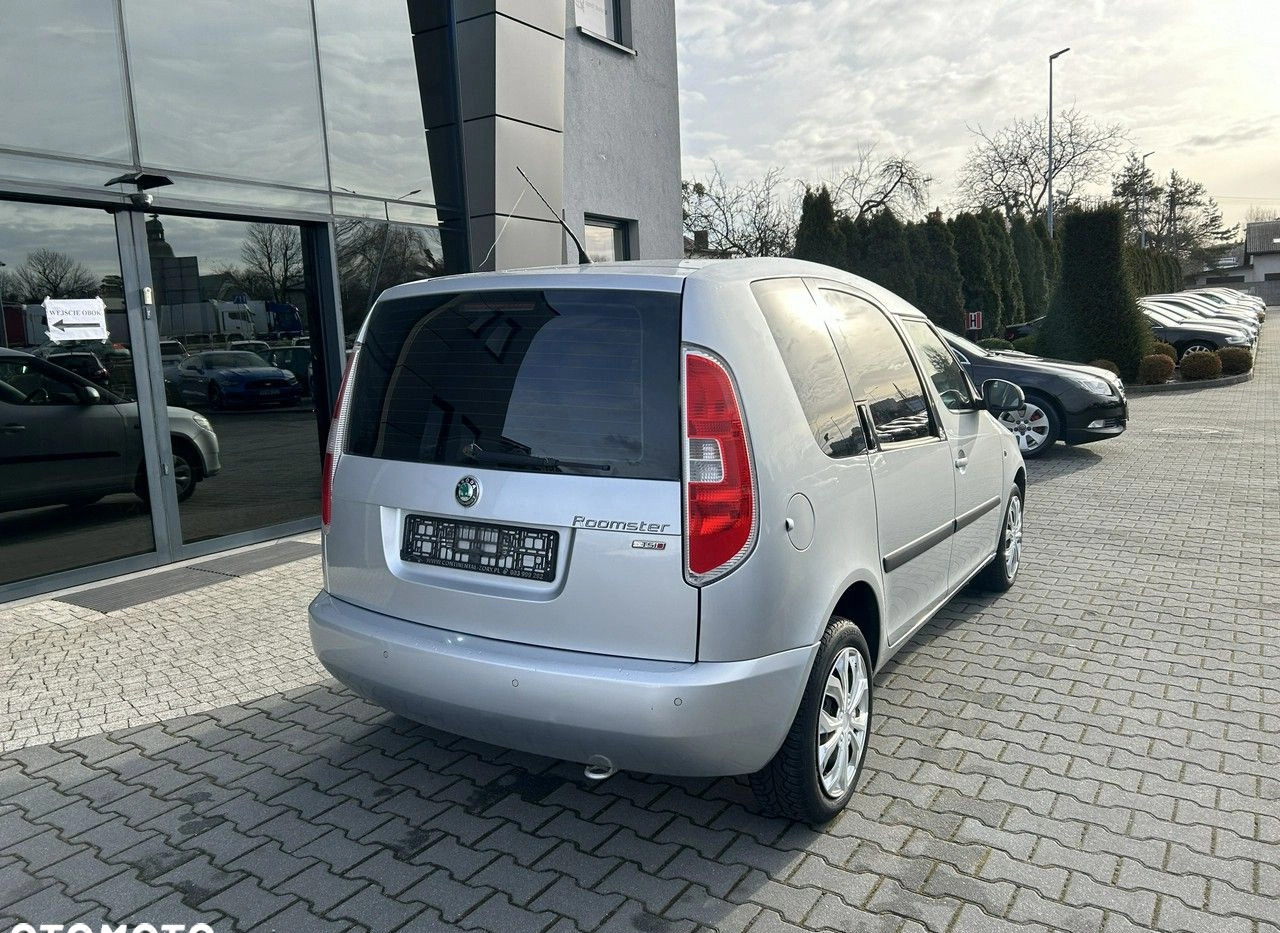 Skoda Roomster cena 24900 przebieg: 74000, rok produkcji 2011 z Ożarów Mazowiecki małe 106